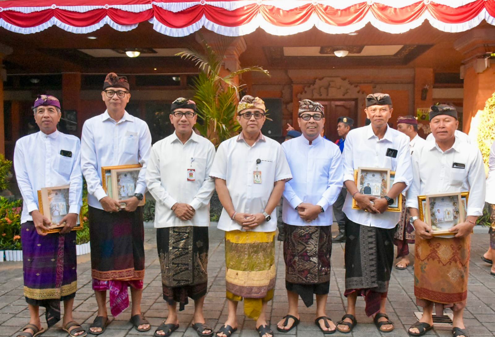 Gambar 2