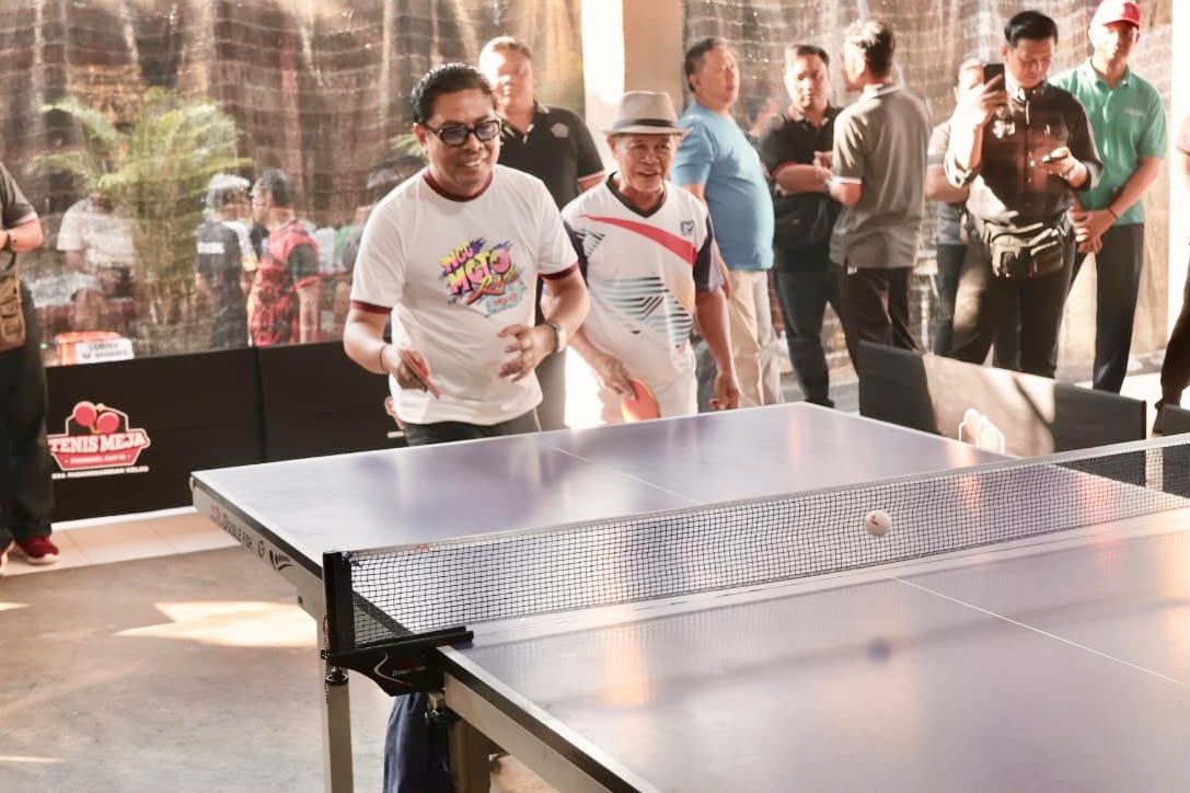 Wawali Arya Wibawa Buka Turnamen Tenis Meja Perbekel Cup IV Desa Padangsambian Kelod, Harapkan Jadi Wahana Penyaringan Bibit Atlet Muda Berbakat
