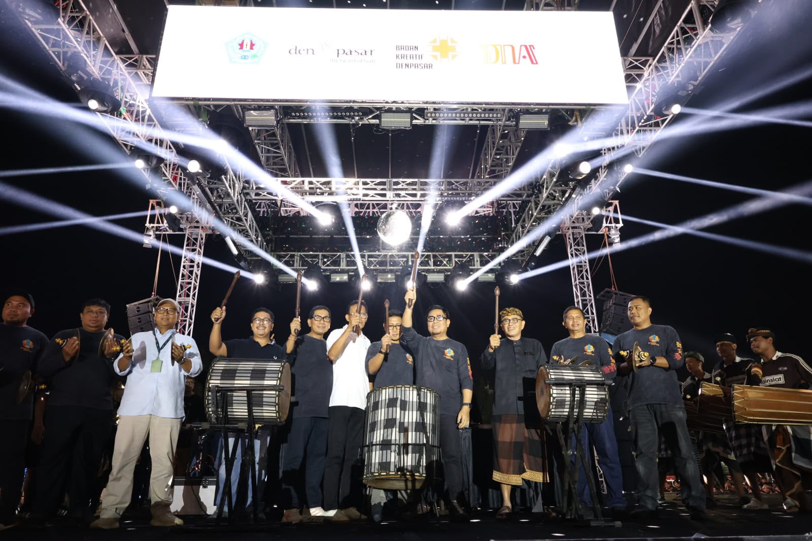 Kolaborasi Epik Ogoh-ogoh Gajah Buka D'Youth Fest 6.0
