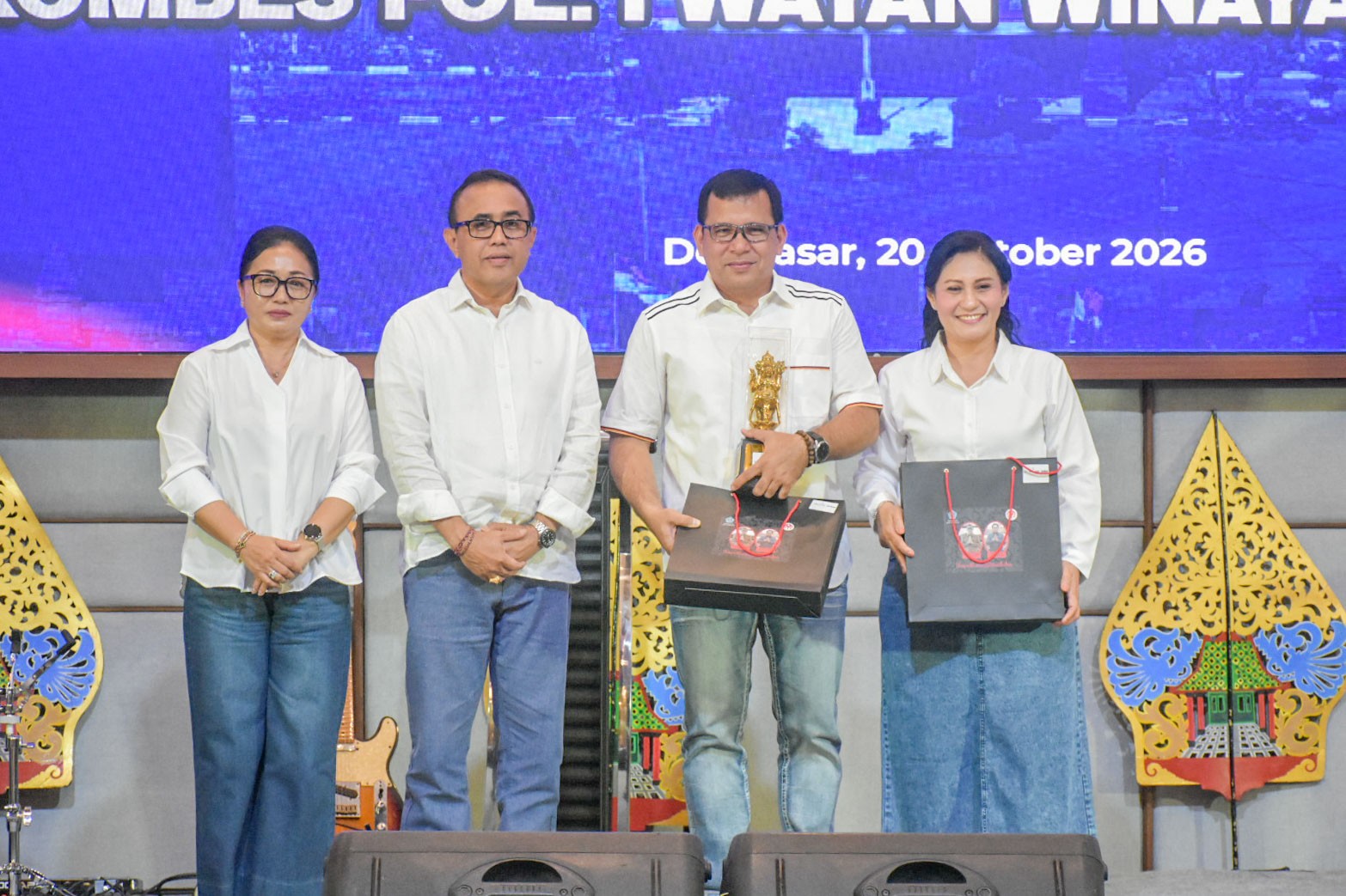 Wali Kota Jaya Negara Hadiri Pisah Kenal Kapolresta Denpasar, Harapkan Sinergi dan Kolaborasi Berlanjut Menuju Denpasar Maju.